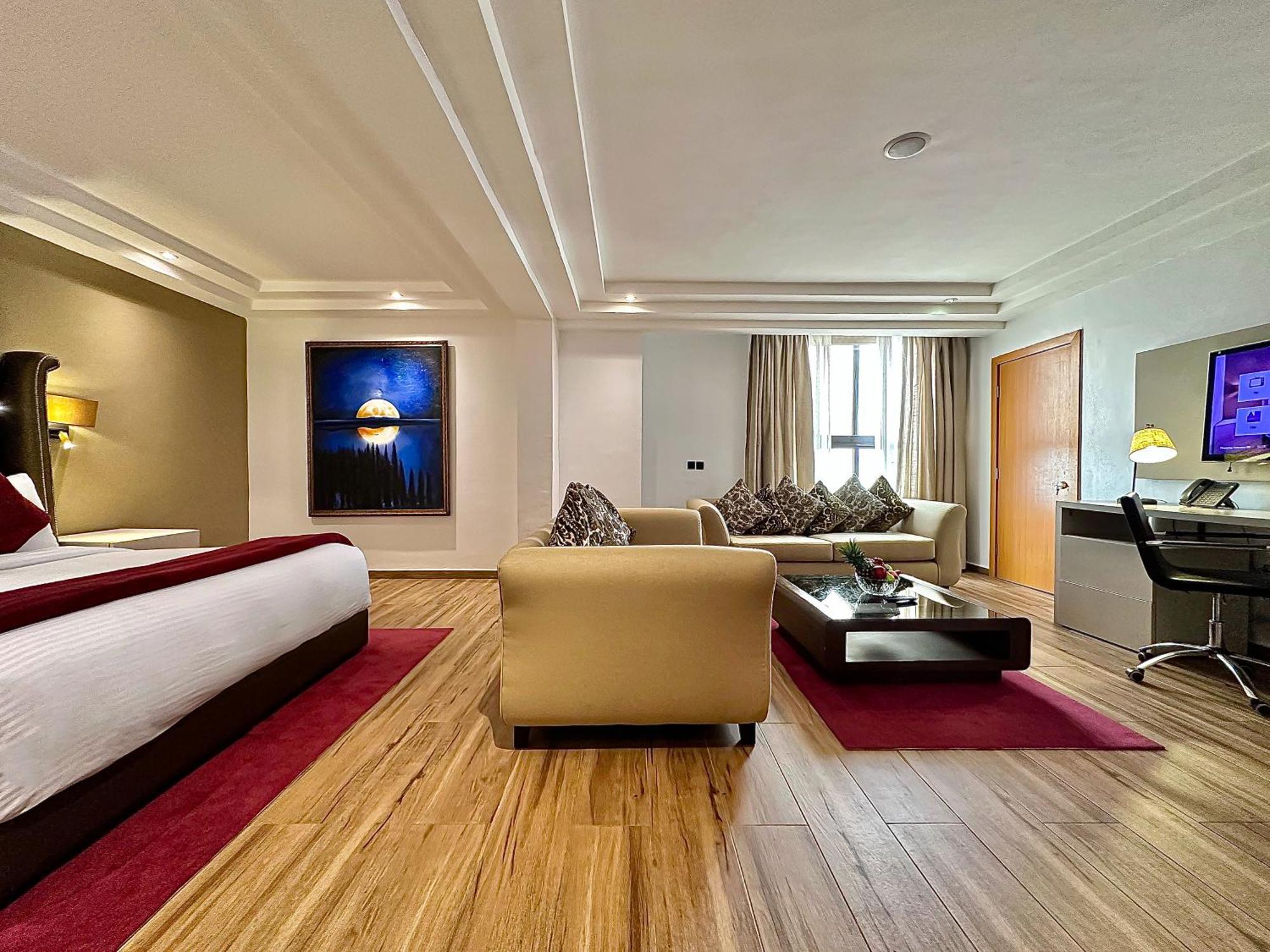Victoria Crown Plaza Hotel Λάγος Εξωτερικό φωτογραφία