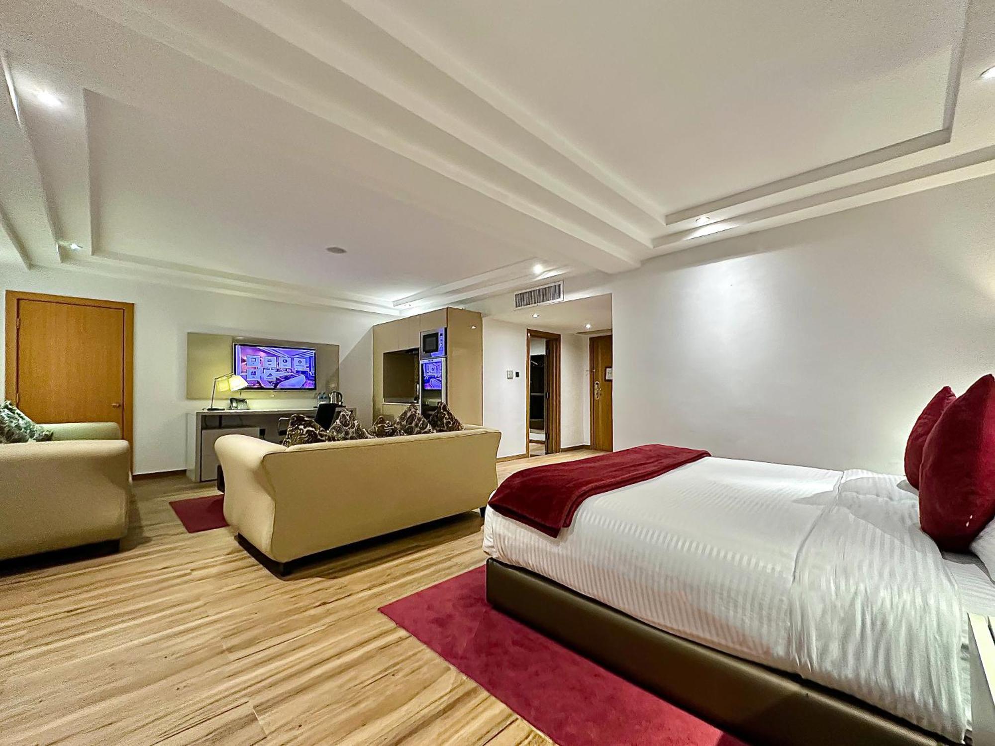 Victoria Crown Plaza Hotel Λάγος Εξωτερικό φωτογραφία
